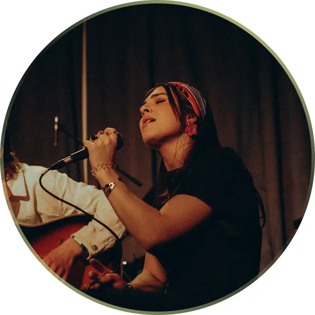 Lia chanteuse en live mariage à Lille